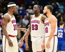 包含金州勇士NBA反弹击败萨克拉门托国王，库里外线火力全开的词条